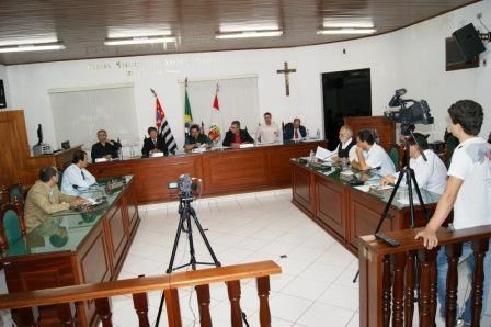 Reginaldo, Chamon, Nivaldo, Lázaro, José Luis, Luís Carlos, José Valter, Valério e Basso, durante sessão da Câmara